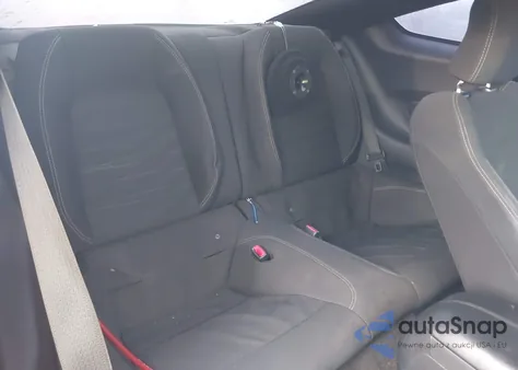 2016 Ford Mustang Ecoboost z USA, uszkodzony, nr VIN 1FA6P8THXG5240391